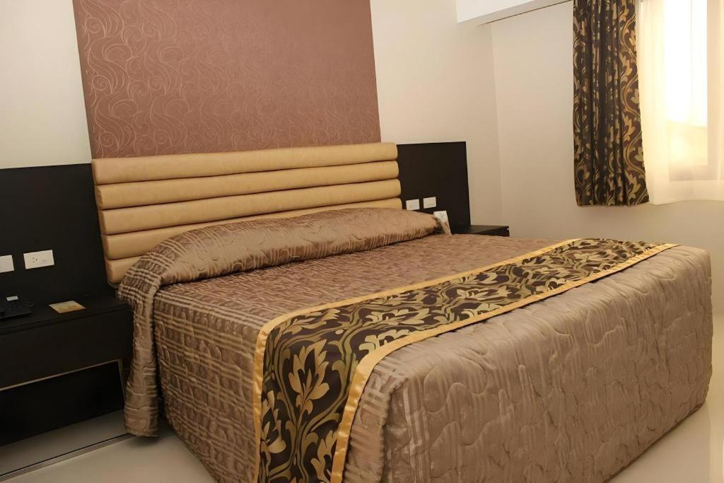 Score Birds Hotel Анхелес Экстерьер фото
